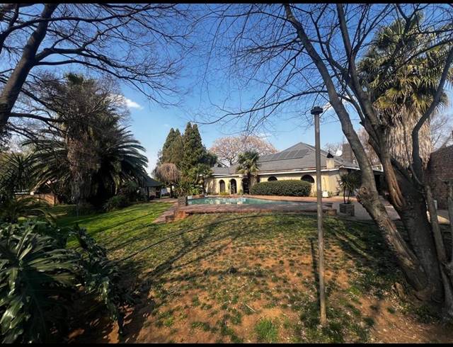 3 BEDROOM HOUSE FOR SALE IN VANDERBIJLPARK SW 5